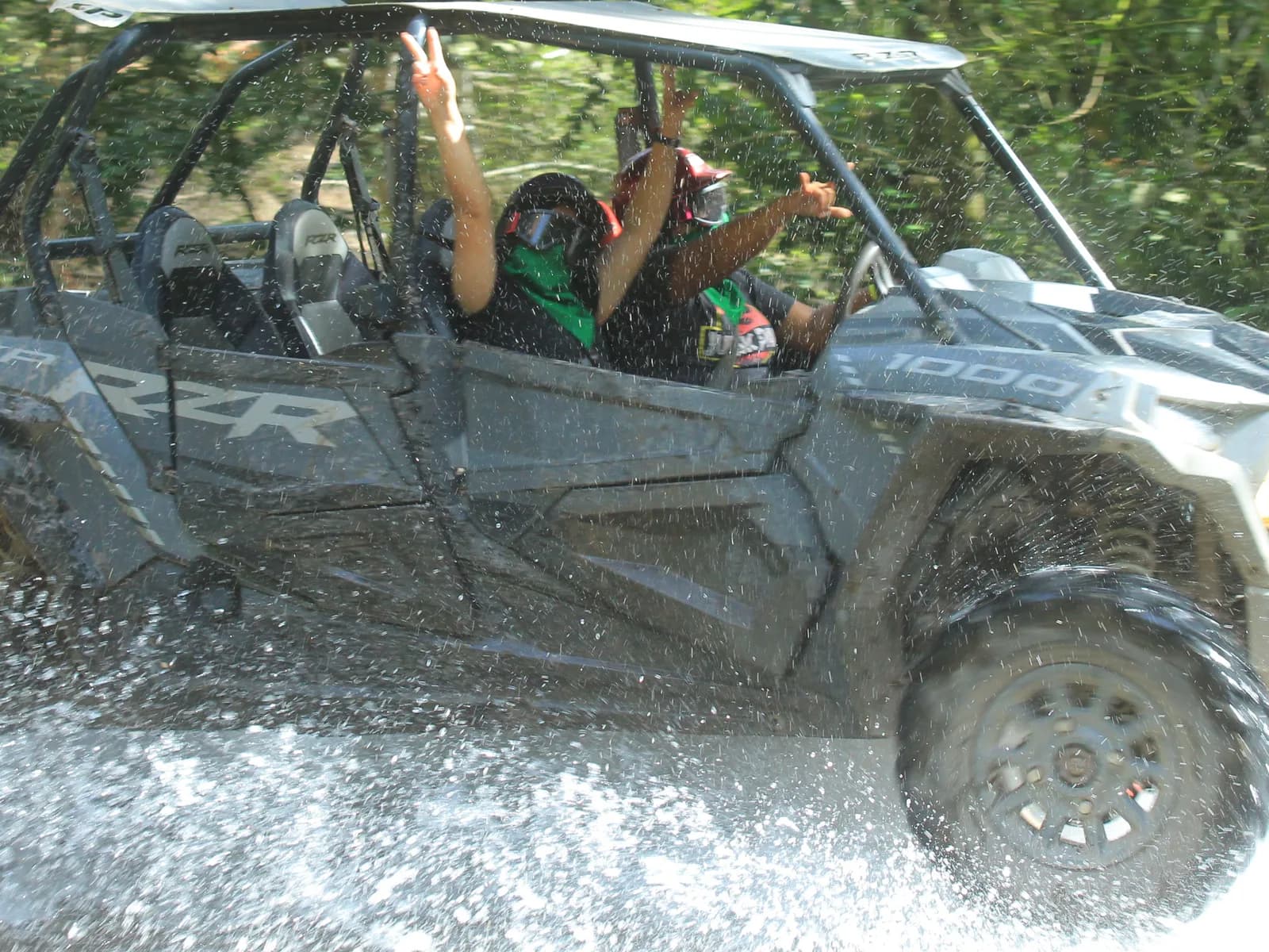 RZR y Ranger por la Sierra Madre
