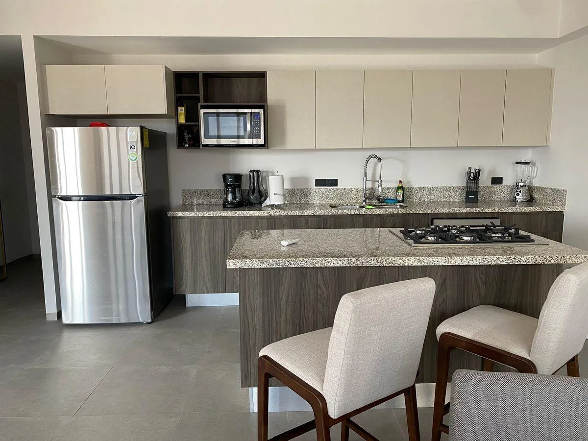 Cocina equipada con barra